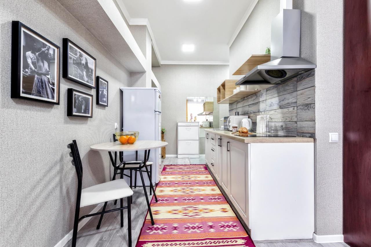 Cosy flat in the city center Astana Zewnętrze zdjęcie